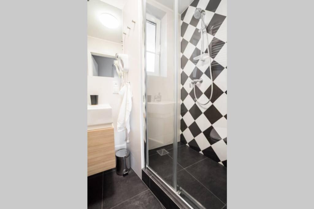 2Eco Royal Apart City Center Senatorska Old Town وارسو المظهر الخارجي الصورة
